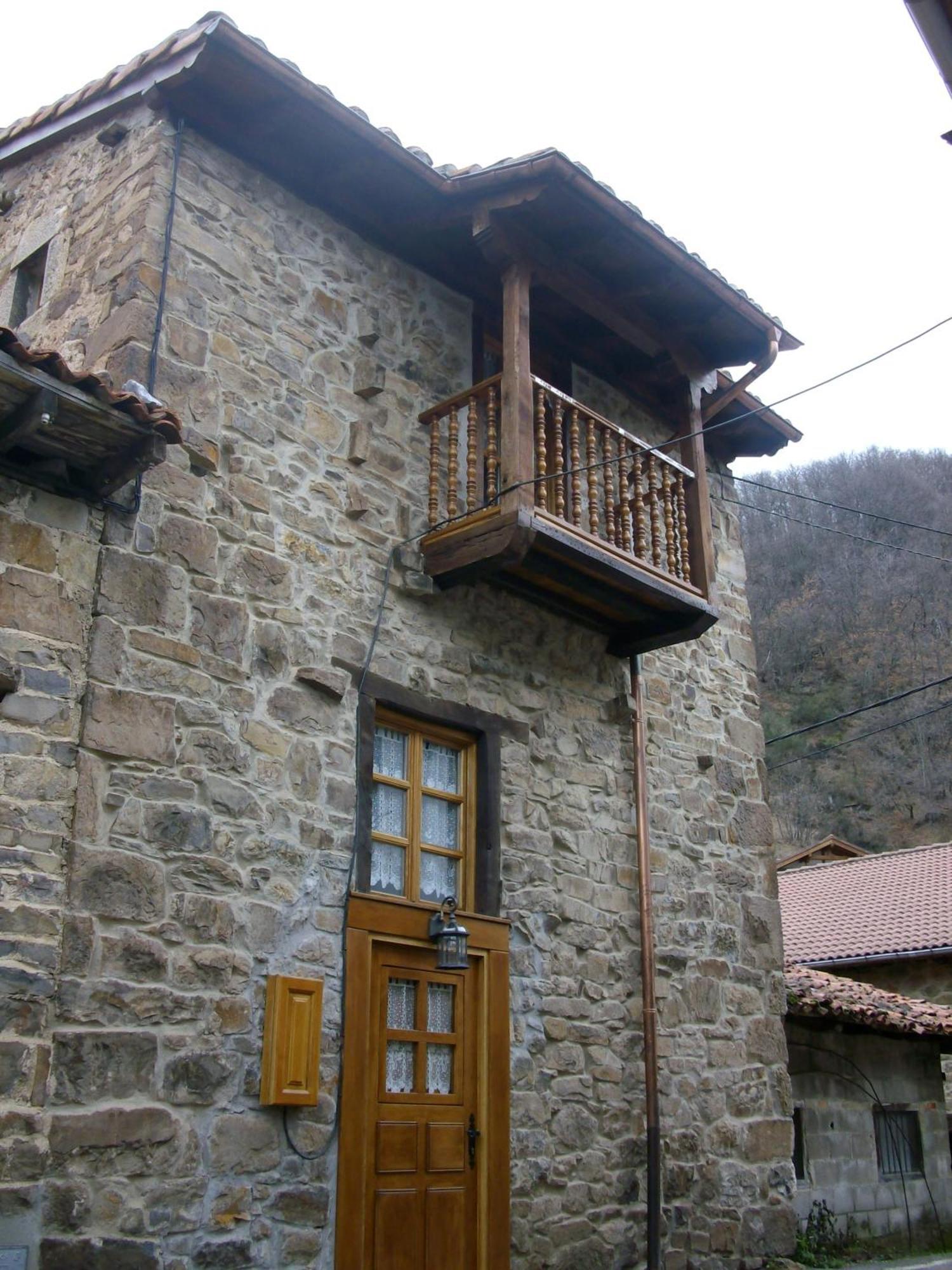 Casa Rural La Torre De Espinama 게스트하우스 외부 사진